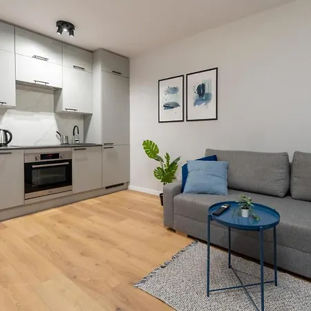 Apartament Klimatyczny - Blisko Centrum Apartment